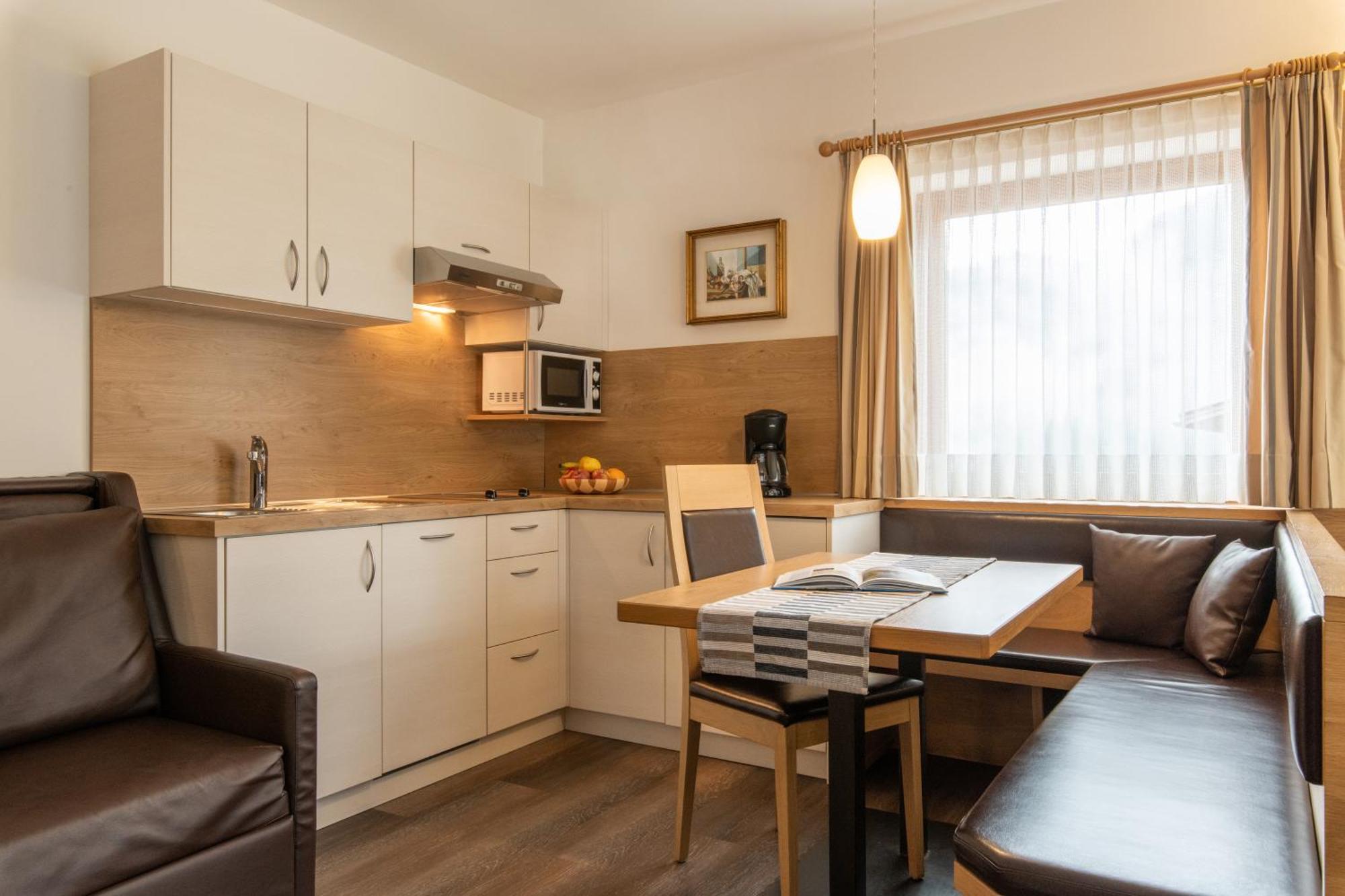 Garni Kostner Hotel Urtijëi Buitenkant foto